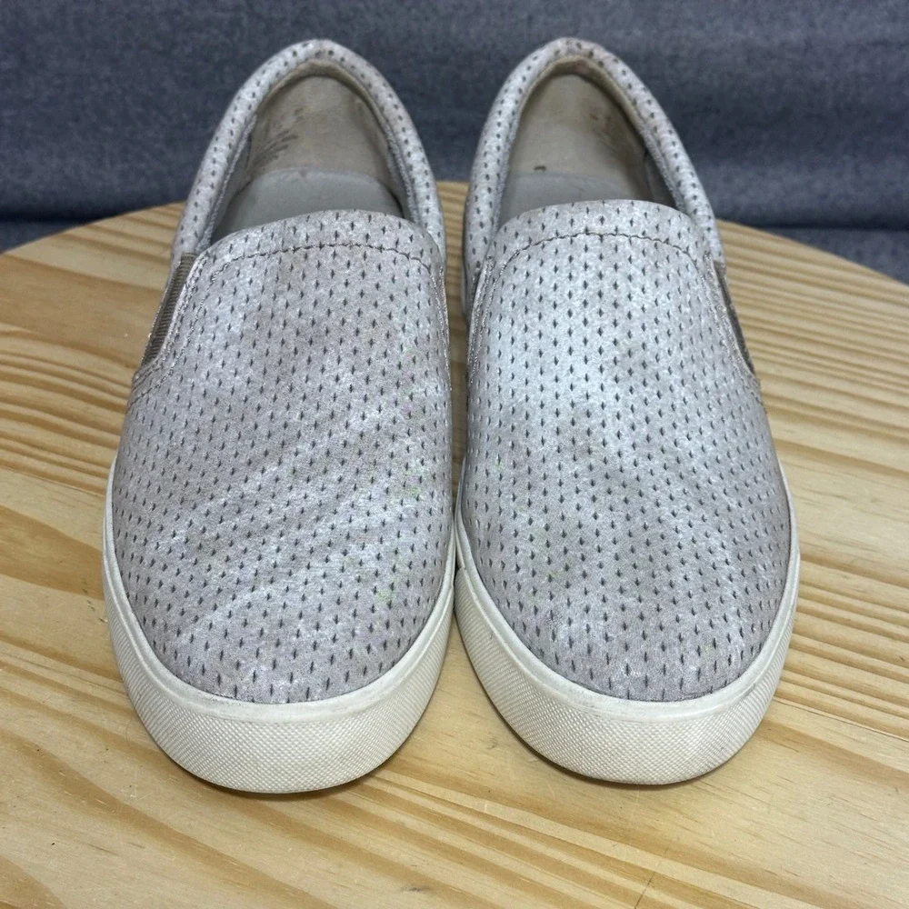 Naturalizer Aileen Metallic Silver Perforated Leather Slip On Sneakers Womens 9M